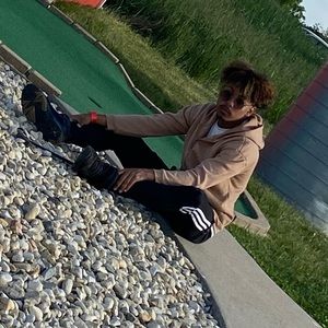 Meet your Posher, Daniel